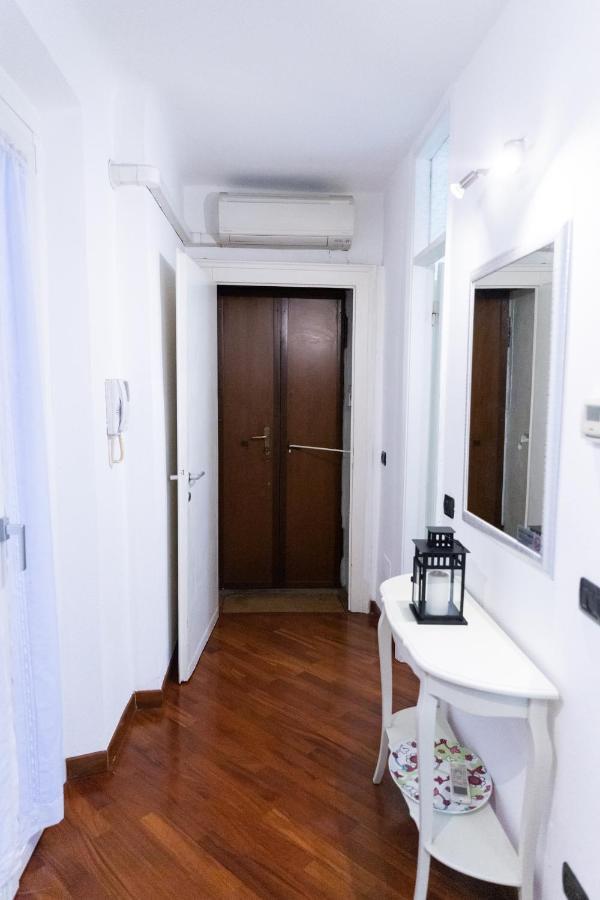 Ferienwohnung Sweet House Corso Genova Mailand Exterior foto
