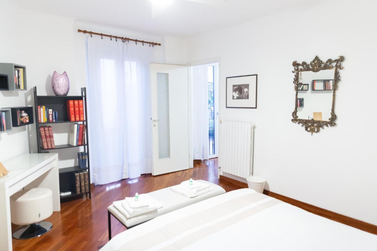 Ferienwohnung Sweet House Corso Genova Mailand Exterior foto